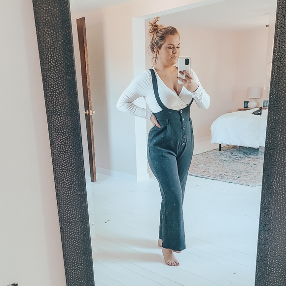 Solid Button Front Overall Jumpsuit